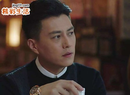 耳朵贴脑的男人面相