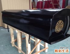 梦见黑色棺材