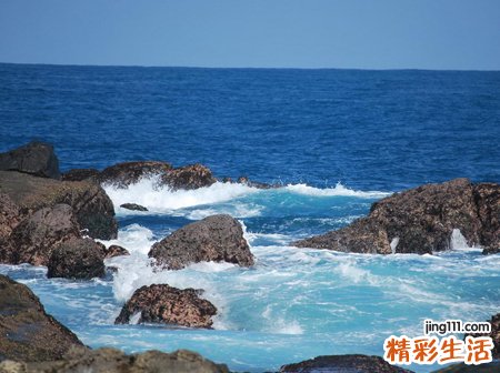 梦见大海涨潮