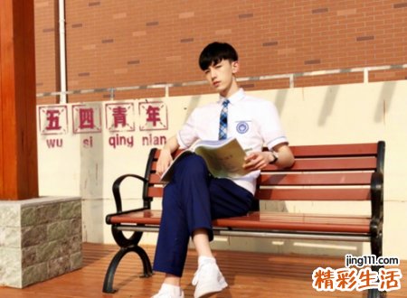 快手上容易被广为知晓的男神网名,男生昵称清欢很文雅