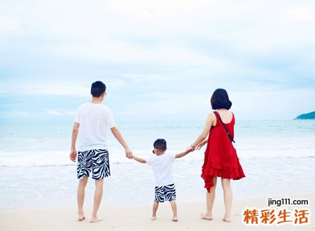 一家三口全属狗好不好，一家三只狗生肖在一起相克吗