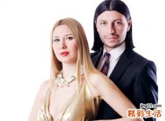 男猴女猪婚姻是否相配，属猴男和属猪女谁克谁