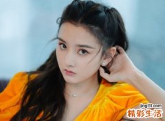 耳朵硬的女人命运