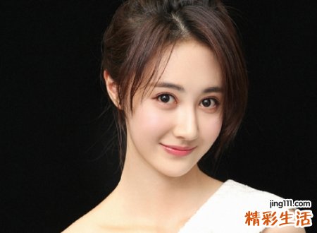 93年属鸡婚姻不顺晚婚吗，1993属鸡几月的是凤凰命