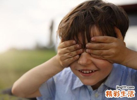 眉毛上有疤痕命运如何