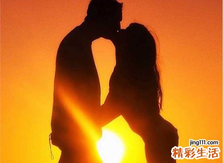 水瓶座和什么座最配