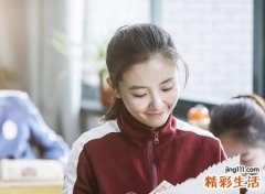 只有左边有酒窝的女生面相