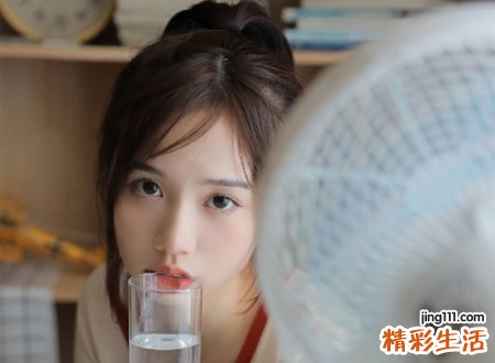 两个字的可爱微信网名，二字微信女生昵称