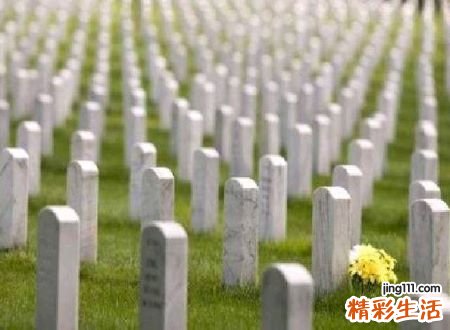 梦见古墓石棺好不好，周公解梦梦到石棺材