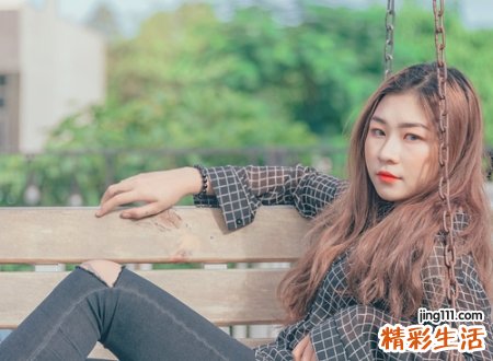 下嘴唇比上嘴唇厚的女人面相