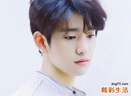 优雅成熟干净的男生微信网名，高贵端庄大全的微信昵称