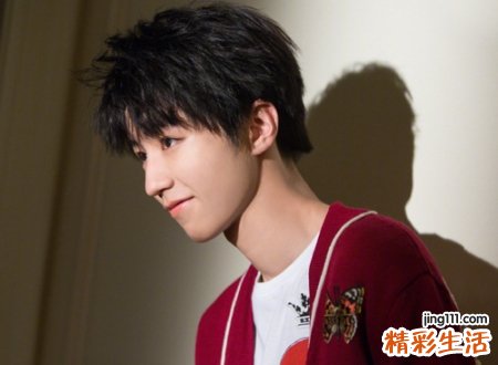 超拽帅气的男生撩妹昵称，霸气侧漏的男生抖音名字