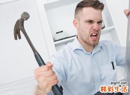 上嘴唇薄下嘴唇厚的男人面相