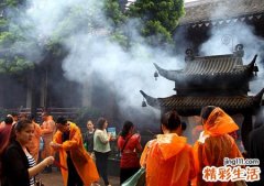 梦见上香是什么意思，女人梦见上香是什么意思