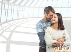 男狗女马的婚姻与财运，男狗和马女相配吗