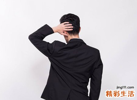 男属鸡命不强是什么意思，为什么属鸡男命运坎坷