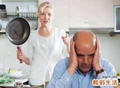 男属猴女属蛇女大三岁婚姻如何，属猴男害怕属蛇女吗