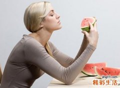 孕妇梦到吃西瓜生女孩准吗，孕妇梦见西瓜切开很红