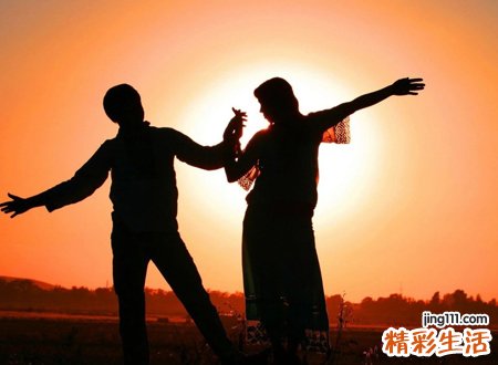 摩羯超级爱水瓶的表现，水瓶是摩羯的终结者吗