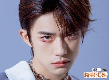 眉心痣眉相