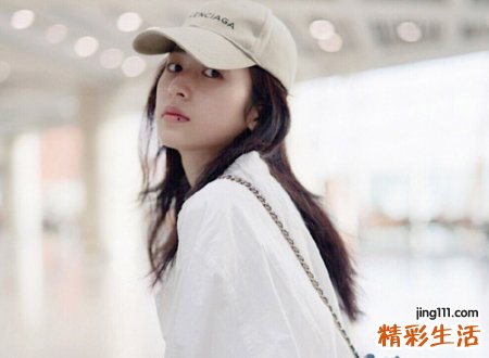 下嘴唇长痣的女人旺夫吗