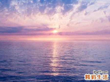 梦见海水涨潮逃跑成功好吗，女人梦见大海海浪翻滚