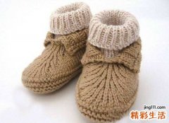 梦见买新鞋是什么征兆，做梦梦到买新鞋子穿在脚上很合脚