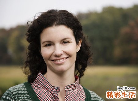 印堂有疤痕命太好