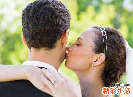 鬓角下面有痣好不好