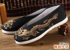 梦见别人送鞋给自己好不好，做梦梦到别人送新鞋子给我