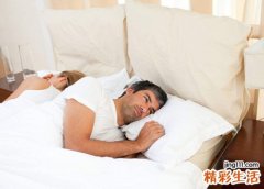 梦见老公与别的女人暧昧有什么预兆，做梦梦到老公亲近别的女人