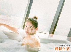 梦见老公和别的女人洗澡