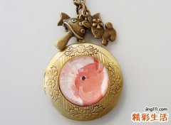 1982属狗佩戴什么转运，属狗人戴什么最旺财