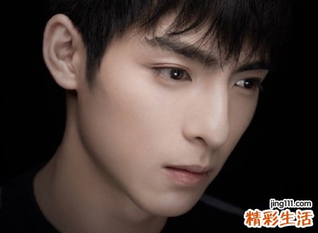 男人眉毛又粗又浓克妻吗