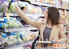 梦见买东西有什么预兆，女人梦见自己买东西