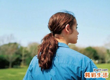 属龙的女人佩戴什么好，生肖属龙的招财色