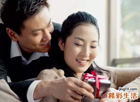 摩羯座注定爱上水瓶座，为什么水瓶的生死劫是摩羯