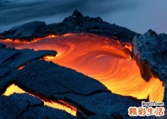 梦见火山爆发是什么意思，梦到火山爆发我在逃命