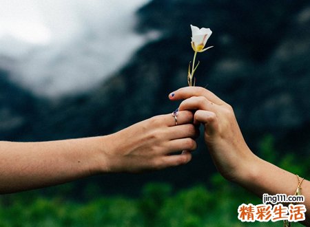 追求摩羯女的必杀技，对摩羯女不要太主动