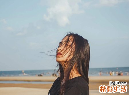 1982年属狗五行缺什么，82年属狗何时走大运