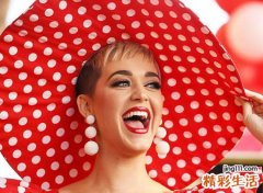 梦见哈哈大笑好不好，做梦梦到自己和别人都大笑