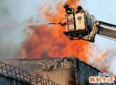 梦见别人被火烧身被救好不好，梦到别人身上着火了