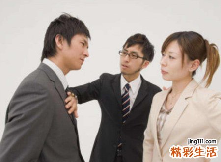 女鼠男鸡的婚姻怎么样，生肖女鼠男鸡在一起合适吗