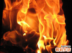 梦见房顶着火让我给扑灭了