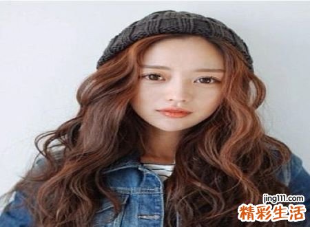 梦见自己换发型变美了好不好，女人梦见换了新发型