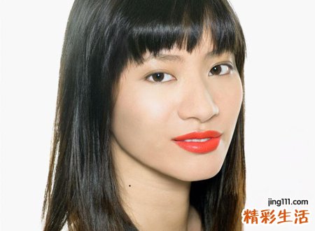 女人颈部左右有痣有福气吗