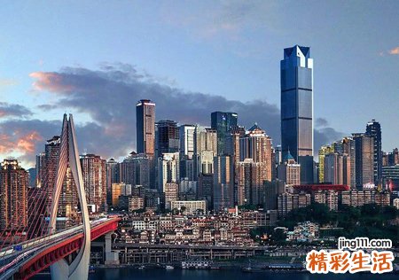 梦见高楼大厦有什么预兆，做梦梦到新建的高楼