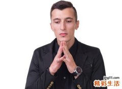 后天断眉的男人的命运