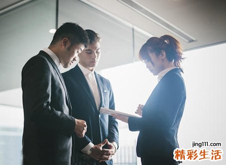 猪见龙世代食无穷,猪遇龙能化龙是什么意思