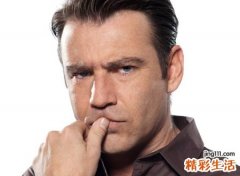 印堂在什么位置